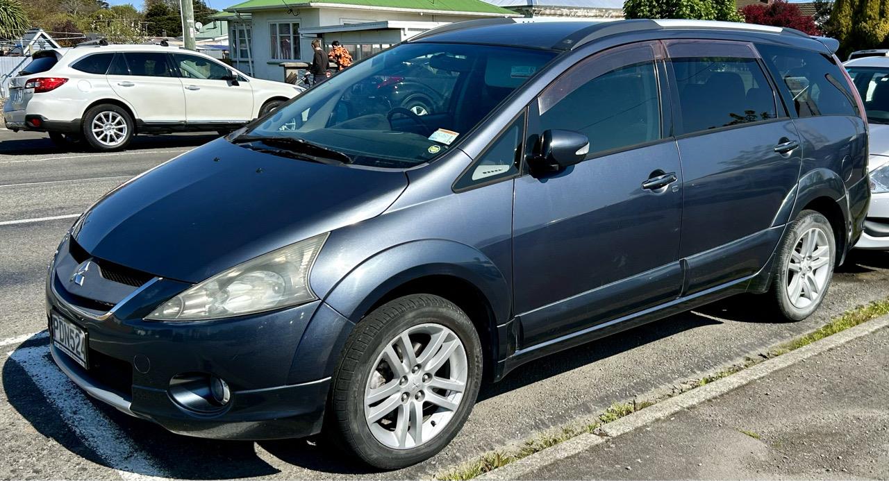 2006 Mitsubishi Grandis