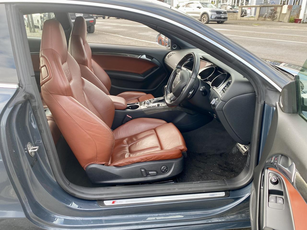 2008 Audi S5