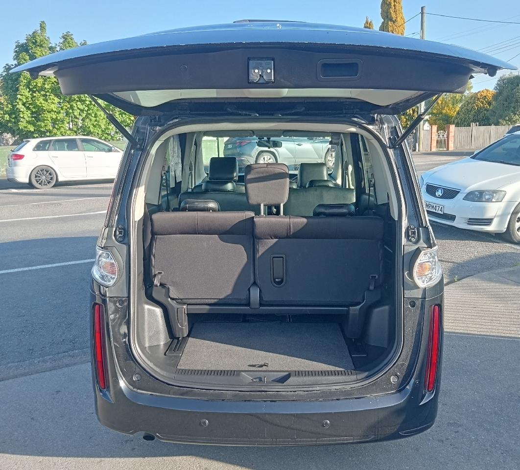 2013 Mazda Biante